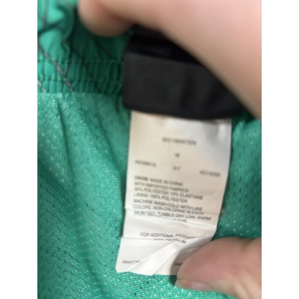Nike Swim Shorts‎ Men's Size Medium Bathing Suit Trunks Green Geometric Logo